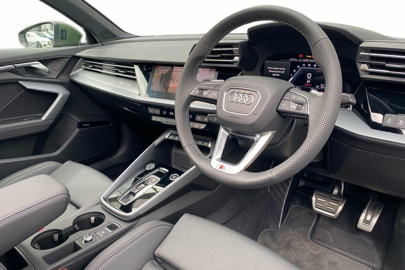 Audi A3 1.5 Tfsi 30 S Line Sportback S Tronic LN26NXM Green #6