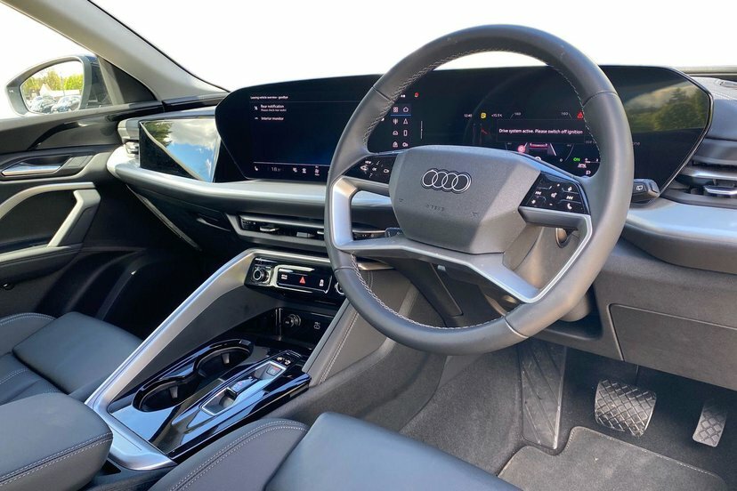 Audi Q5 2.0 Tfsi Sport Suv S Tronic Quattro 20 LS75YWD Black #6