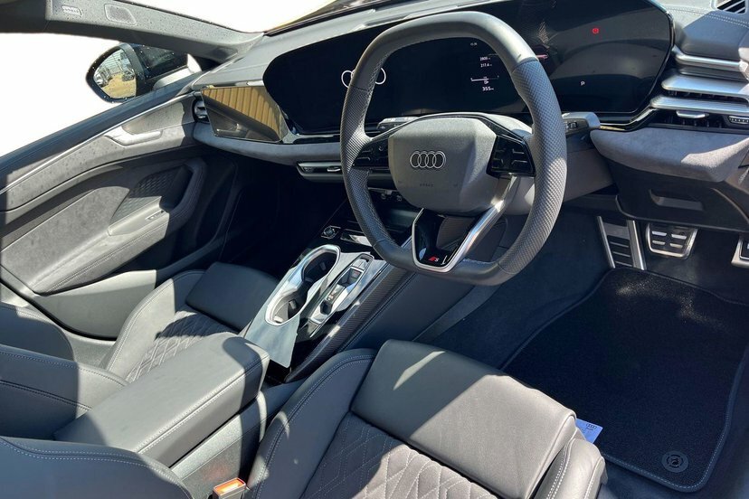 Audi A6 Saloon 2.0 Tdi Edition 1 Saloon S Tronic Quatt EK26FAF Green #6