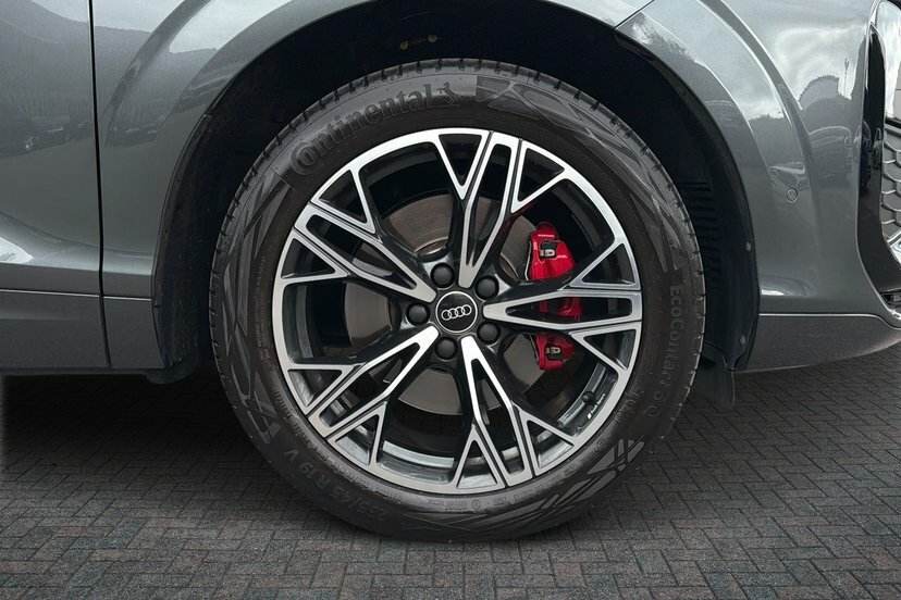 Audi Q3 2.0 Tfsi Launch Edition Suv S Tronic Qu EF75NWT Grey #5