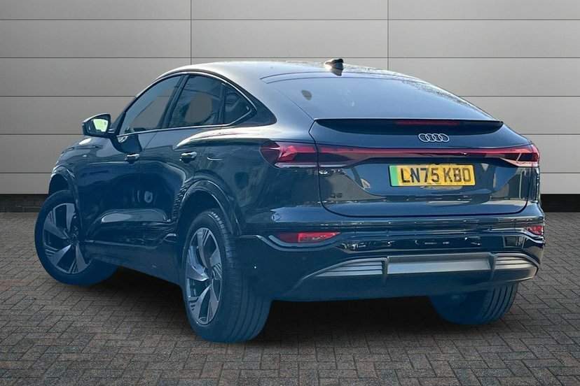 Audi Q6 E-Tron 83Kwh Sport Sportback 252 Ps LN75KBO Grey #3