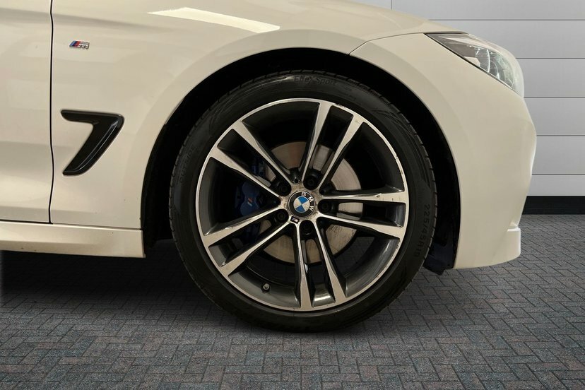 BMW 3 Series Gran Turismo 2.0 320D M Sport Gt 190 Ps YA69WYP White #5