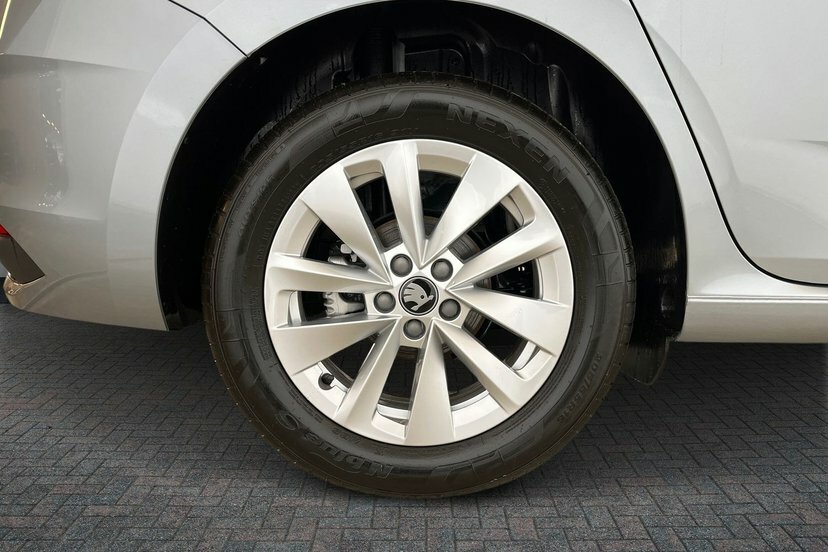 Skoda Scala Se Edition 1.0 Tsi 95 Ps 5G Man Silver #5