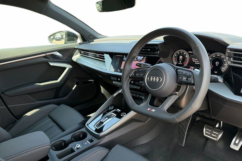 Audi A3 1.5 Tfsi S Line Sportback S Tronic 150 DC25WZS Black #6