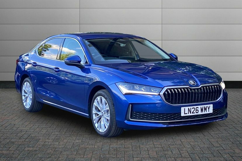 Skoda Superb 1.5 Tsi E-tec Mhev Se L Hatchback Hybri Blue