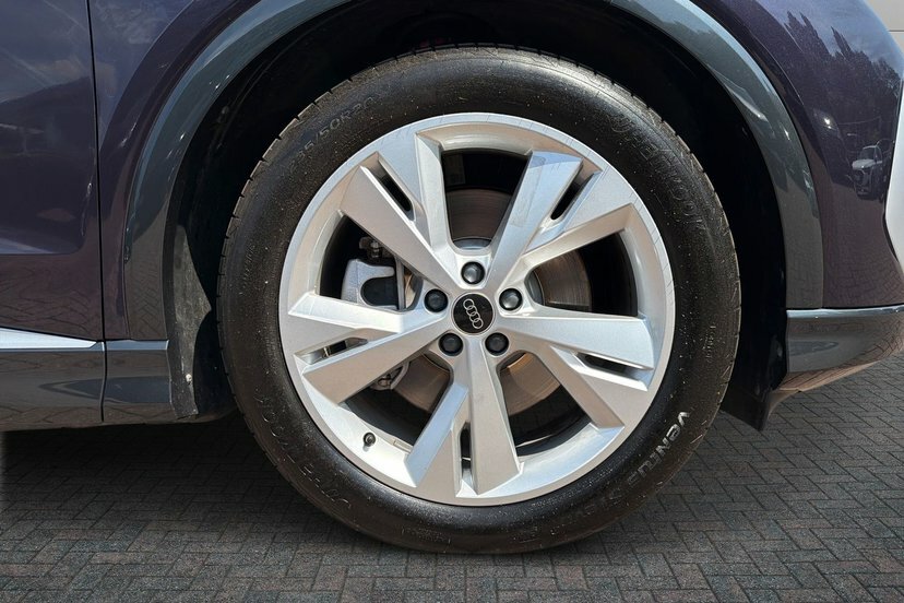 Audi Q4 E Tron 40 S Line Suv 63Kwh 204 Ps KN75XHS Grey #5