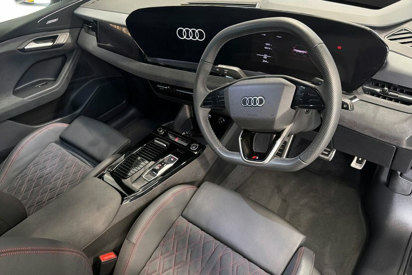 Audi Q6 E-Tron 83Kwh Edition 1 Suv 252 Ps EO26ZZM Grey #6