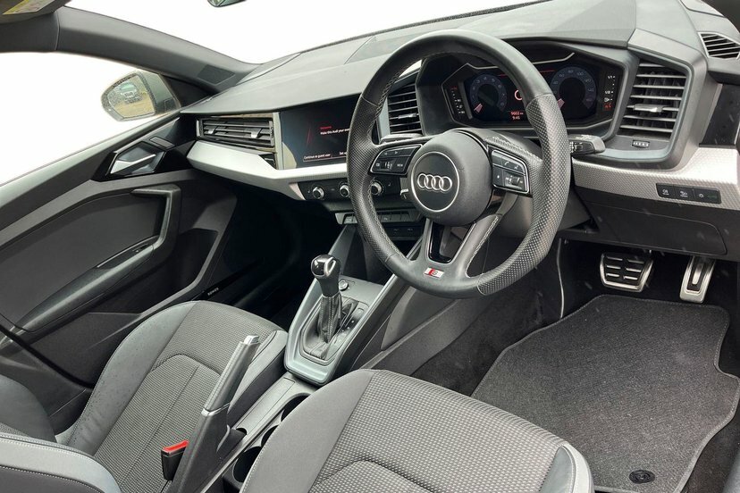 Audi A1 1.0 Tfsi 30 S Line Sportback S Tronic EJ23JEO Grey #6