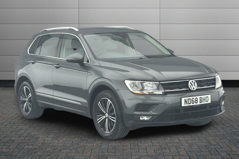 Volkswagen Tiguan 1.5 Tsi Evo Se Navigation Suv 1 White
