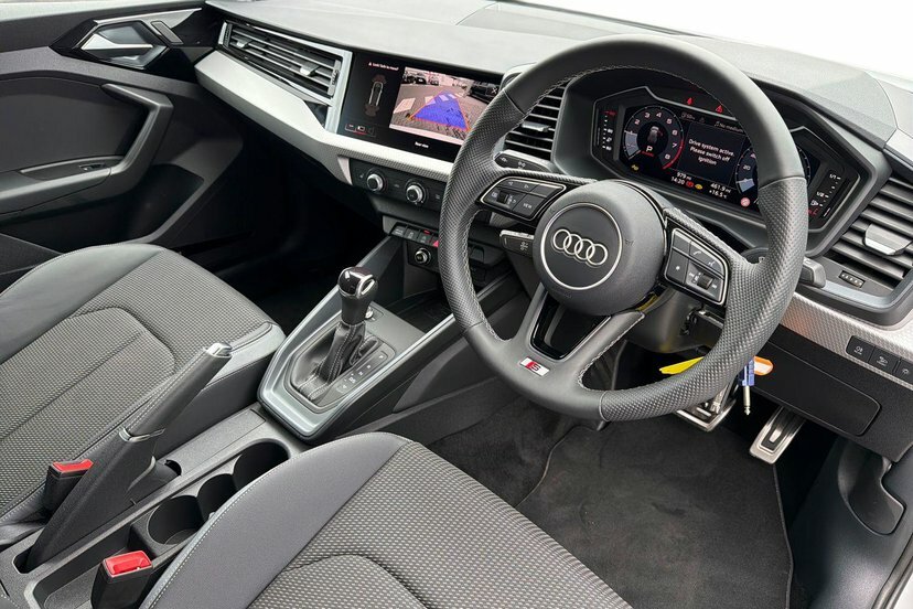 Audi A1 1.0 Tfsi 30 S Line Sportback S Tronic KJ25MEV White #6