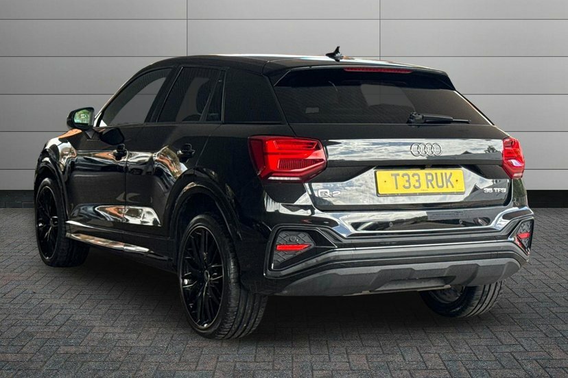 Audi Q2 1.5 Tfsi Cod 35 Black Edition Suv S Tro RY23LKA Black #3