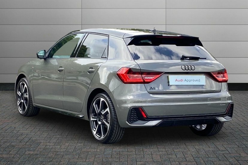 Audi A1 1.0 Tfsi 30 Black Edition Sportback Man WU26EZL Grey #3