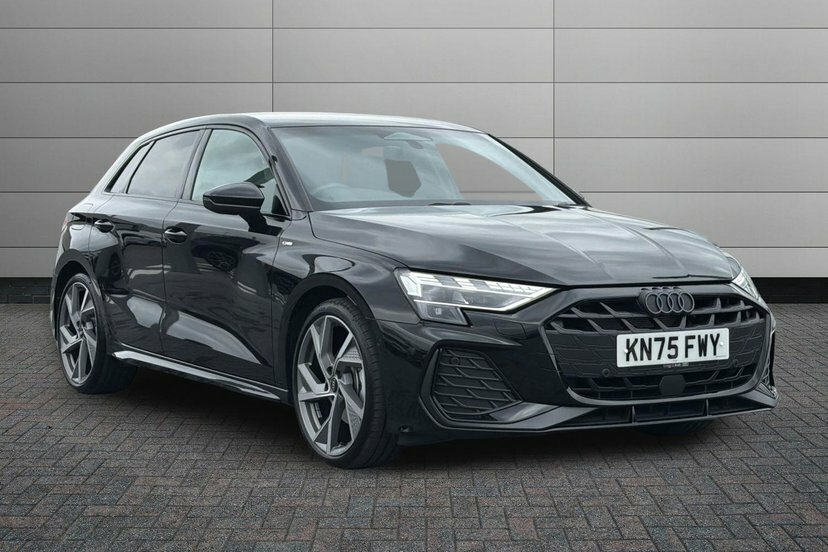 Audi A3 1.5 Tfsi Black Edition Sportback S Tron Black