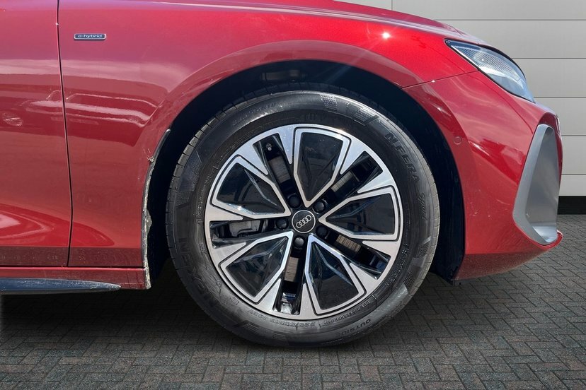 Audi A6 Saloon 2.0 E-hybrid 25.9Kwh S Line Saloon Plug AO26JVD Red #5