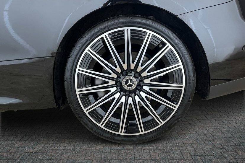Mercedes-Benz CLE Class Cle450h Mhev Amg Line Premium Plus Coupe Black #4