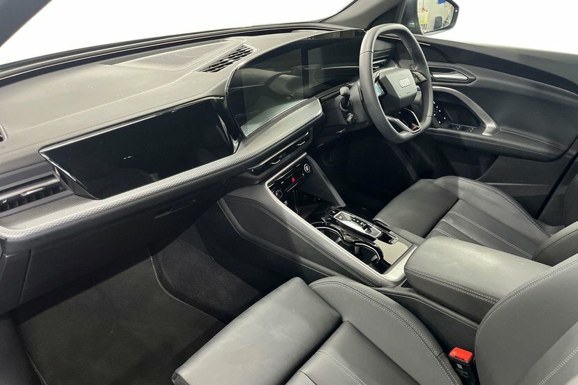 Audi Q5 2.0 Tdi S Line Sportback S Tronic Quatt AU26KTT Grey #2