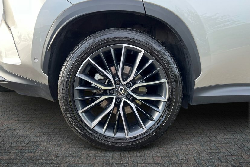 Lexus NX 2.5 350H Takumi Suv Hybrid E-cvt 4Wd 2 FM73TXY Silver #5