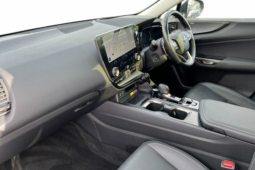 Lexus NX 2.5 350H Takumi Suv Hybrid E-cvt 4Wd 2 FM73TXY Silver #2