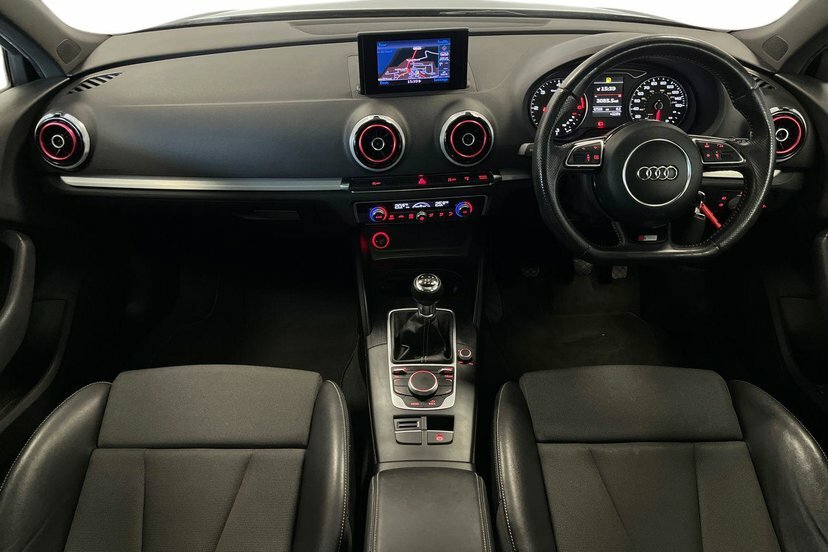 Audi A3 2.0 Tdi S Line Sportback Euro 5 Black #6