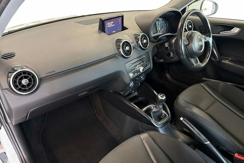 Audi A1 1.0 Tfsi Sport Hatchback 95 Ps YD18ZUX White #2