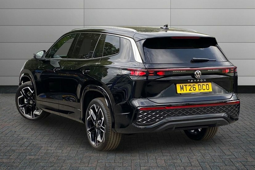 Volkswagen Tayron 2.0 Tdi R-line Suv Dsg 150 Ps MT26DCO Black #3