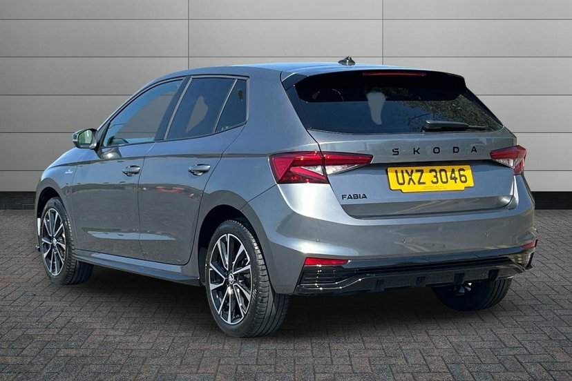 Skoda Fabia 1.0 Tsi Monte Carlo Hatchback Dsg 116 UXZ3046 Grey #3