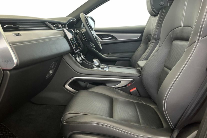 Jaguar F-Pace 2.0 D200 Mhev R-dynamic Se Black Suv Au KW23SVG Red #3