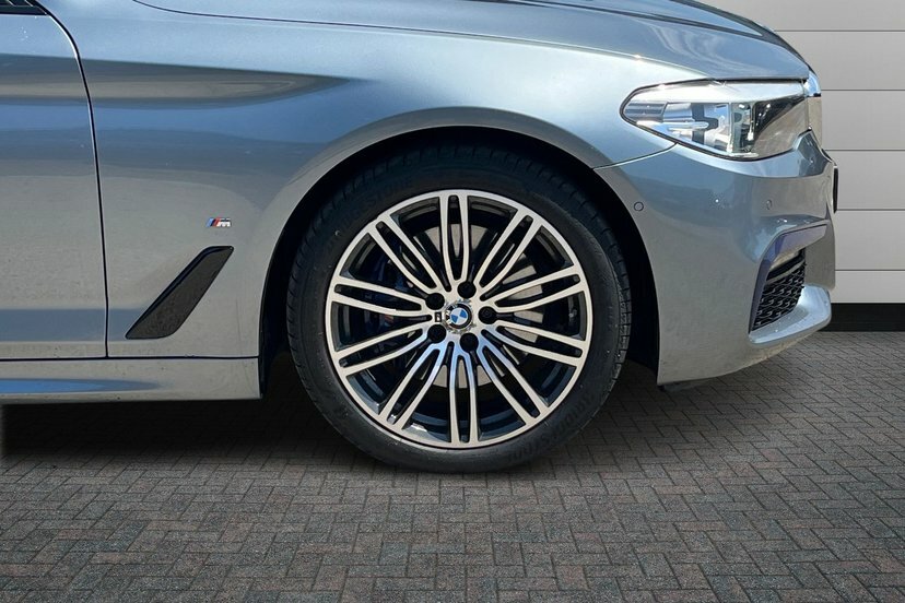 BMW 5 Series 2.0 530E 9.2Kwh M Sport Saloon Plug-in KT68KBZ Blue #5
