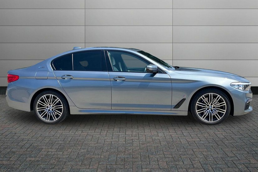 BMW 5 Series 2.0 530E 9.2Kwh M Sport Saloon Plug-in KT68KBZ Blue #4