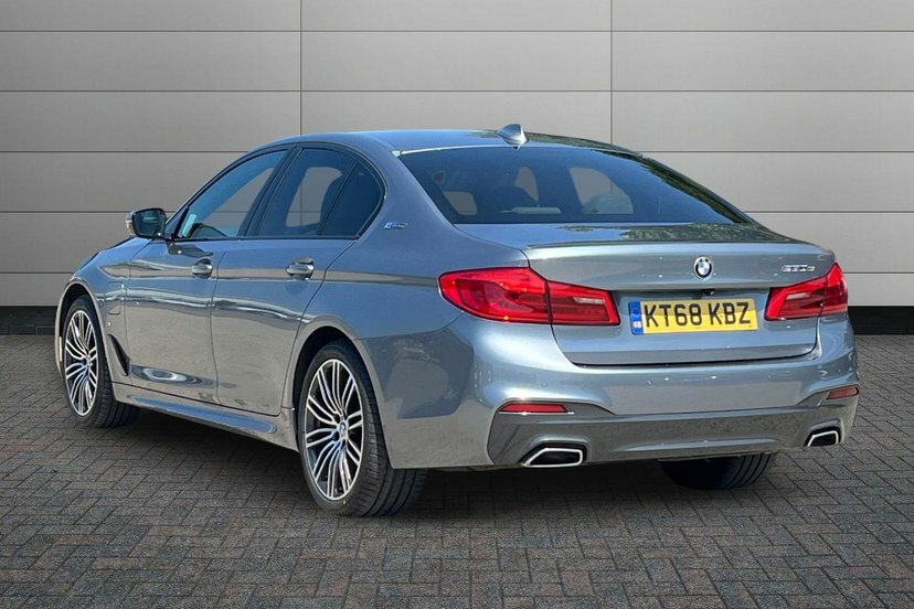 BMW 5 Series 2.0 530E 9.2Kwh M Sport Saloon Plug-in KT68KBZ Blue #3
