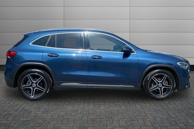 Mercedes-Benz GLA Class Gla200 Amg Line Premium KN23WXA Blue #3