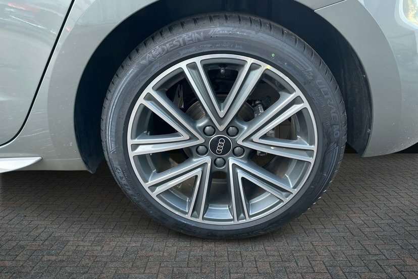 Audi A1 1.0 Tfsi 30 S Line Sportback S Tronic EY26TKU Grey #5