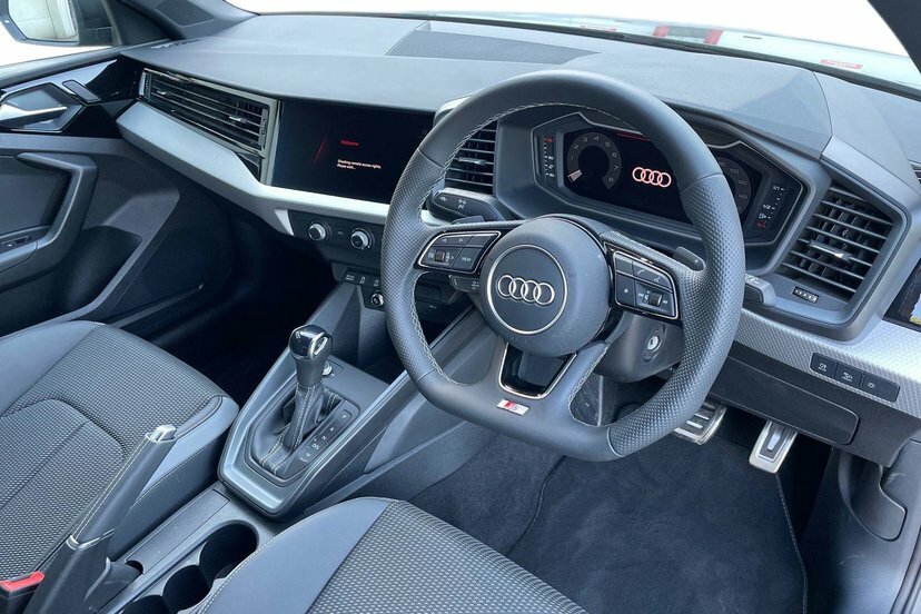 Audi A1 1.5 Tfsi 35 Black Edition Sportback S T EY26THK Grey #6