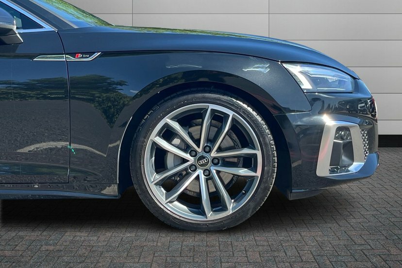 Audi A5 2.0 Tfsi 40 S Line Coupe S Tronic 204 LM24GNU Black #5