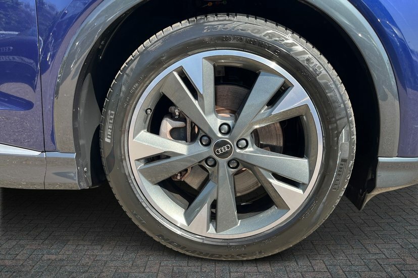 Audi Q4 E Tron 50 S Line Sportback Quattro 82Kw Blue #5