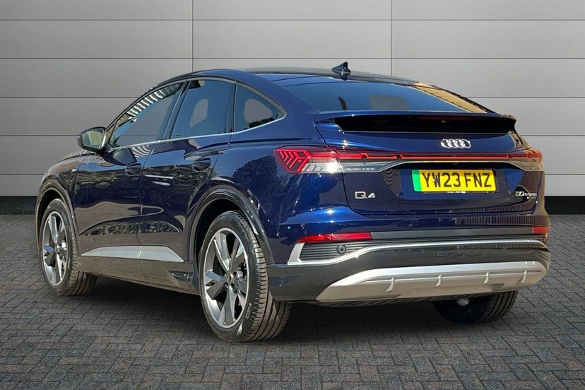Audi Q4 E Tron 50 S Line Sportback Quattro 82Kw Blue #3
