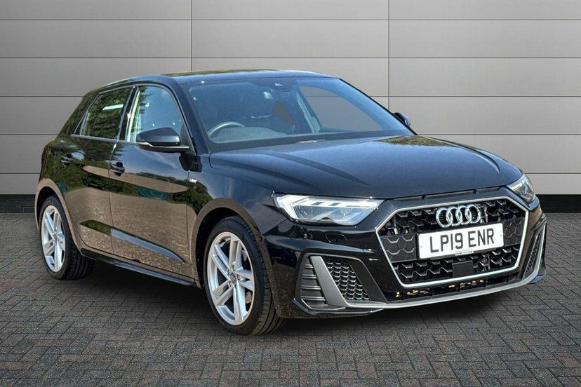 Audi A1 1.5 Tfsi 35 S Line Sportback S Tronic Black
