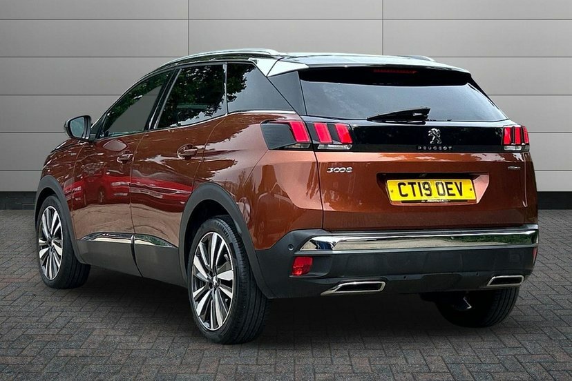Peugeot 3008 1.5 Bluehdi Gt Line Premium Suv CT19OEV #3