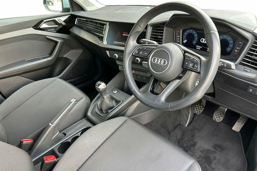 Audi A1 1.0 Tfsi 25 Technik Sportback 9 LP72CWK Grey #6