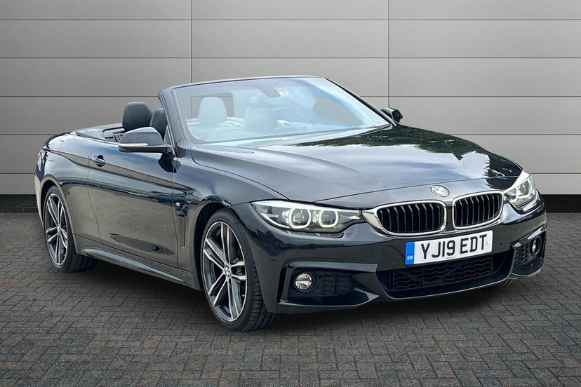 BMW 4 Series 2.0 420I Gpf M Sport Convertible YJ19EDT Black #2