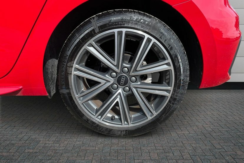 Audi A1 1.0 Tfsi 30 S Line Sportback 11 EX24LSO Red #5