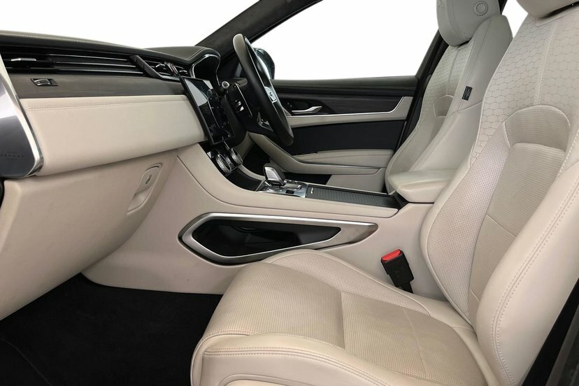 Jaguar F-Pace 2.0 D200 Mhev R-dynamic Hse Suv Aw AV22WHZ Grey #3