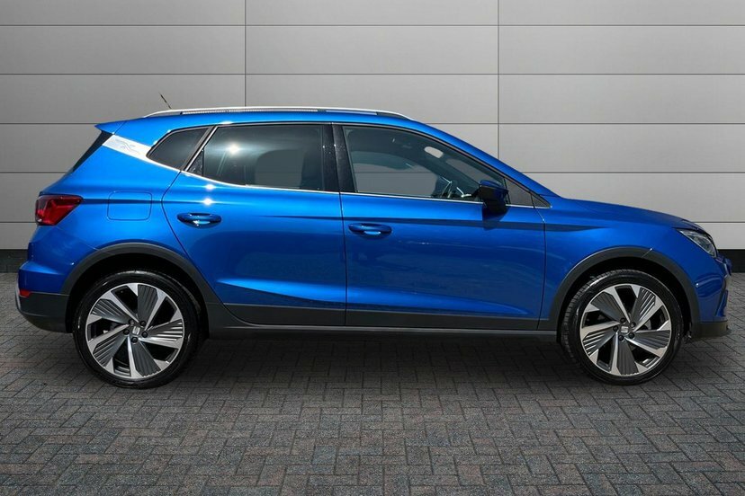 Seat Arona 1.5 Tsi Fr Sport Suv Dsg 150 Ps Blue #4
