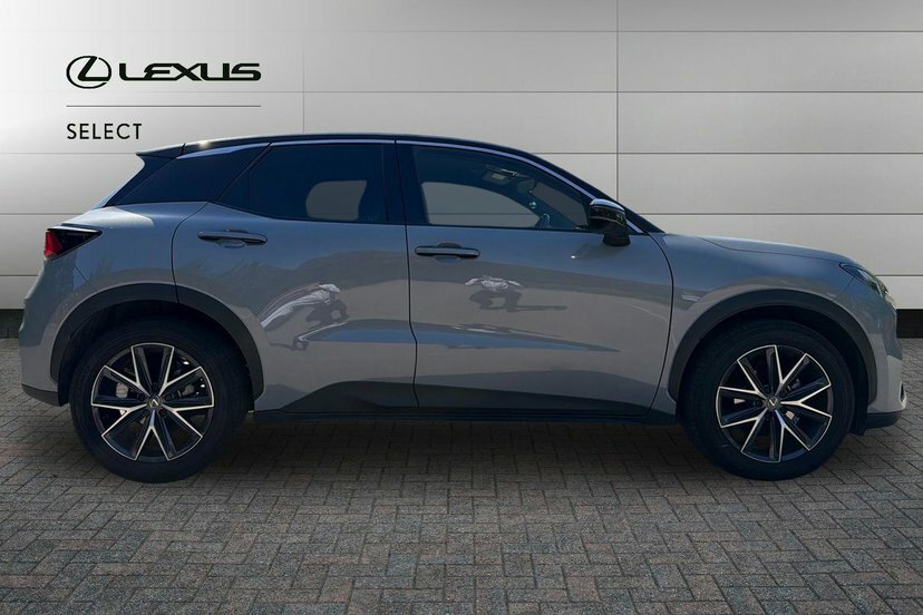 Lexus LBX 1.5 Vvt-ie Premium Plus Design Suv Hybr FM74RRZ Grey #4
