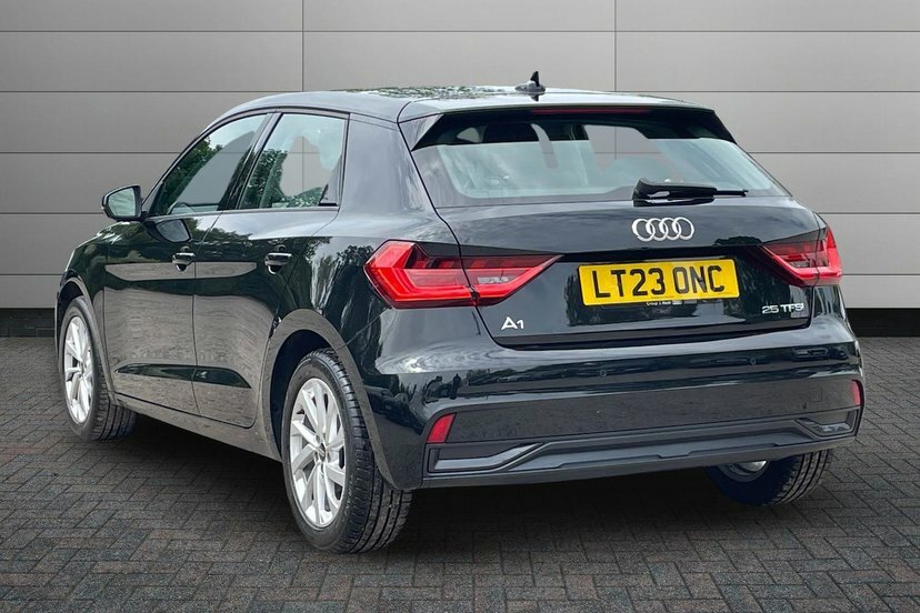 Audi A1 1.0 Tfsi 25 Sport Sportback 95 LT23ONC Black #3