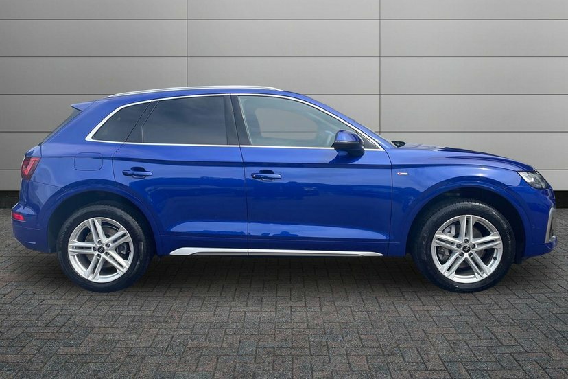 Audi Q5 2.0 Tdi 40 S Line Suv S Tronic Quattro EY74ZJK Blue #4