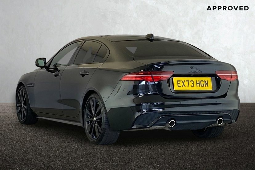 Jaguar XE 2.0 P300i Sport Saloon Awd 300 Ps EX73HGN Black #2