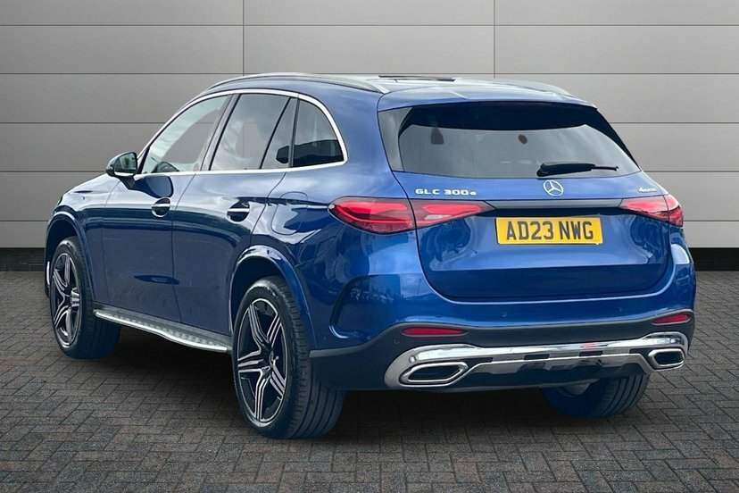 Mercedes-Benz GLC Class 2.0 Glc300e 31.2Kwh Amg Line Premium Suv Pet AD23NWG Blue #2