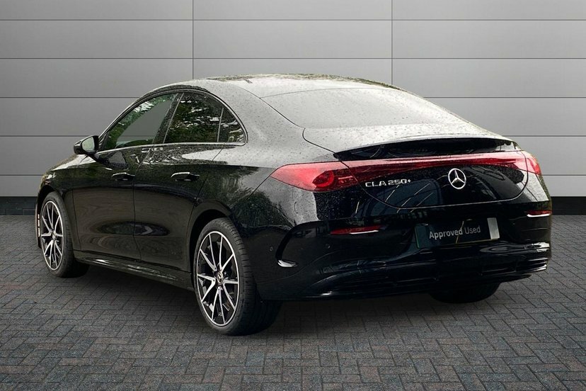 Mercedes-Benz CLA Class Cla250 85Kwh Amg Line Premium Edition KN75AJO Black #2