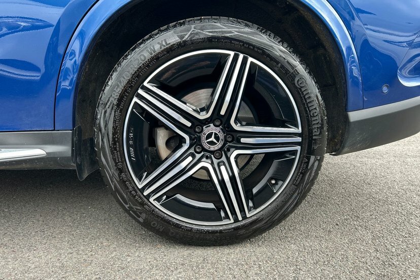 Mercedes-Benz GLC Class 2.0 Glc220dh Mhev Amg Line Premium Suv Diese YK73LZR Blue #4